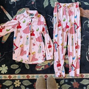 Disney CakeWorthy Sleeping Beauty Pajama Set Size Small!